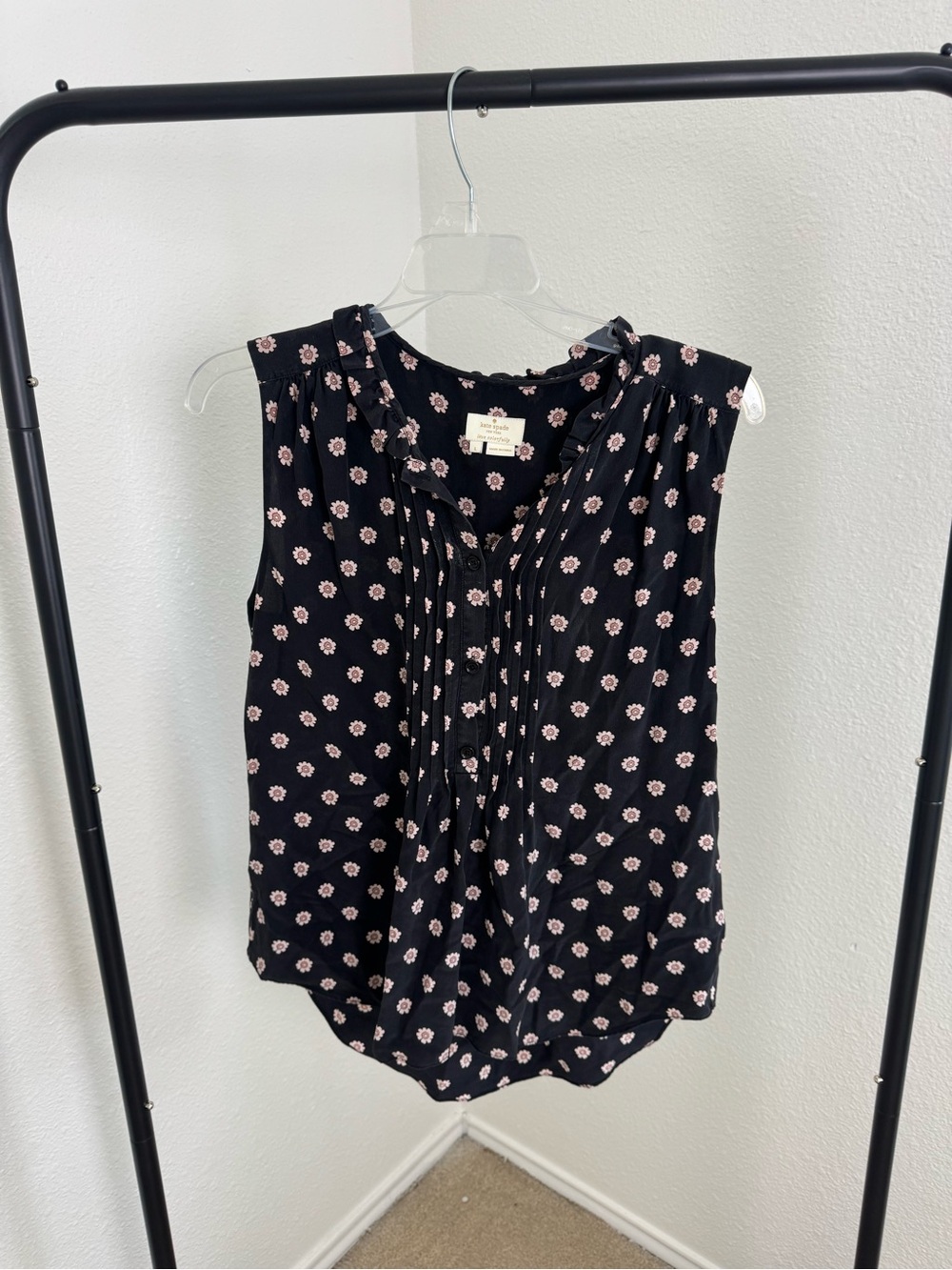 kate spade Black Sleeveless Floral Pintuck Blouse
